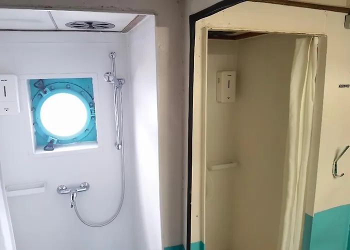 Shipotel-Berlin Gmbh, Shipotel Eastern & Shipotel Western